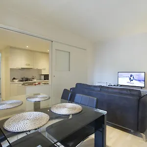 Apartamento Bravissimo Cort Reial-2b, Gerona